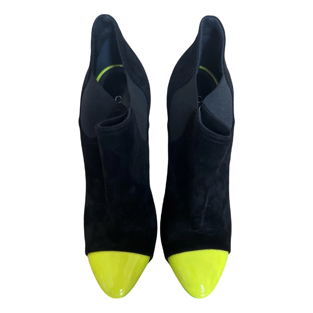 Casadei Vibrant Yellow and Black Pumps